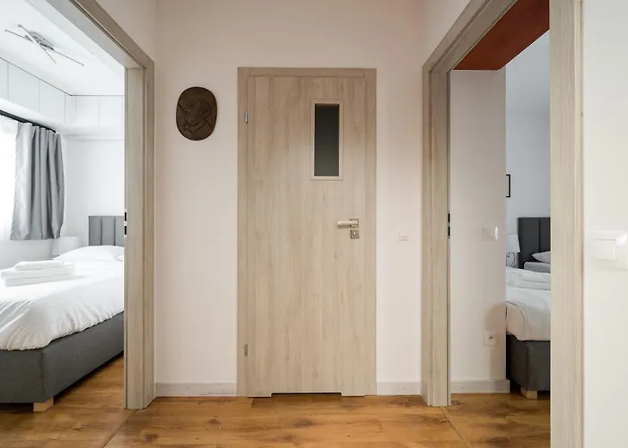 Bemowo 2-bedroom By Bookinghost * Warsaw